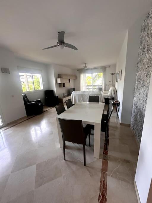 Costalita Beach Apartamento En Estepona Exteriér fotografie