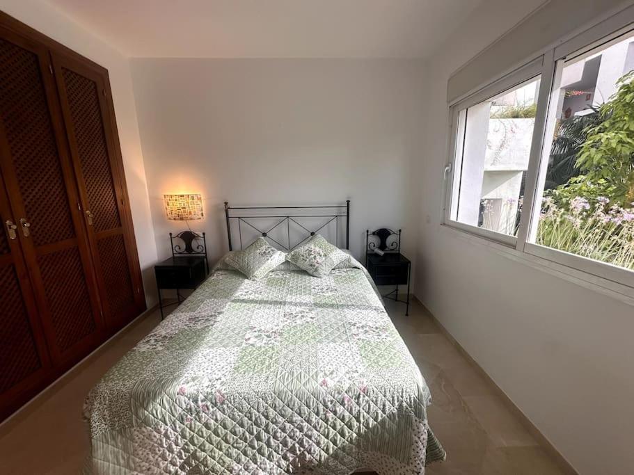 Costalita Beach Apartamento En Estepona Exteriér fotografie
