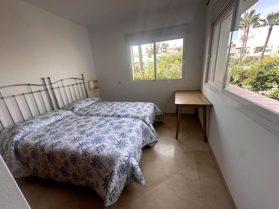 Costalita Beach Apartamento En Estepona Exteriér fotografie