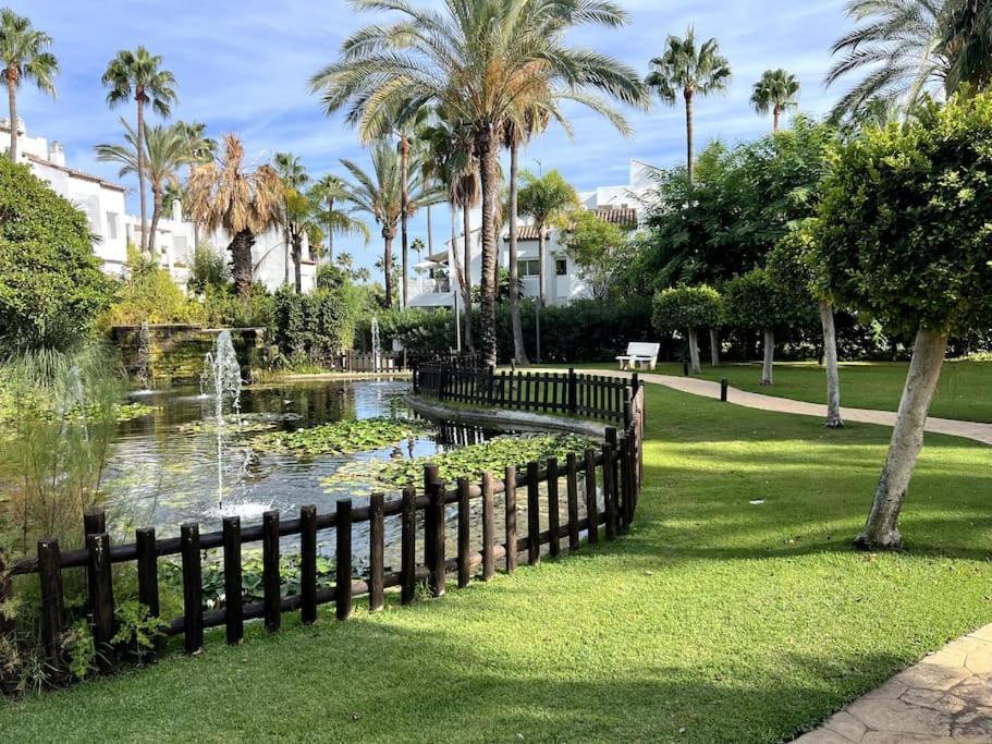 Costalita Beach Apartamento En Estepona Exteriér fotografie